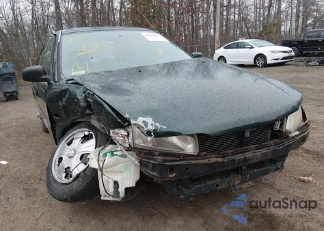 2001 Mitsubishi Mirage Es z USA, uszkodzony, nr VIN JA3AY26C61U007053